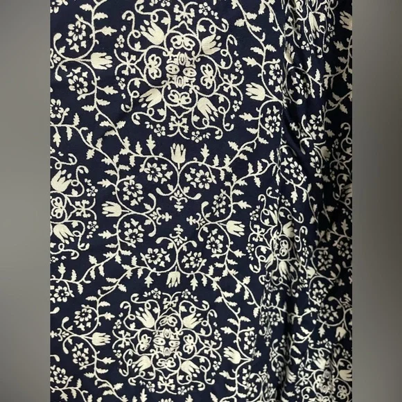 All size 4, Plus Size, Curve collection, Casual blue and white cotton Kurta - Picture 3 of 3